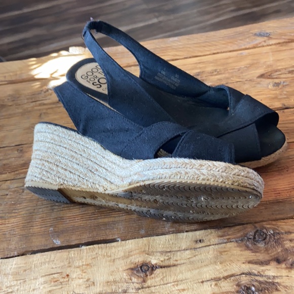 Black wedges - Picture 2 of 3